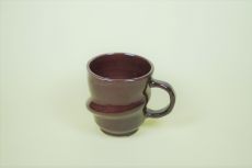 Tasse mit Griff, Aubergine