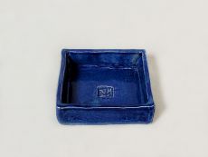 D.Blau(kleine quadratische Keramikschale)