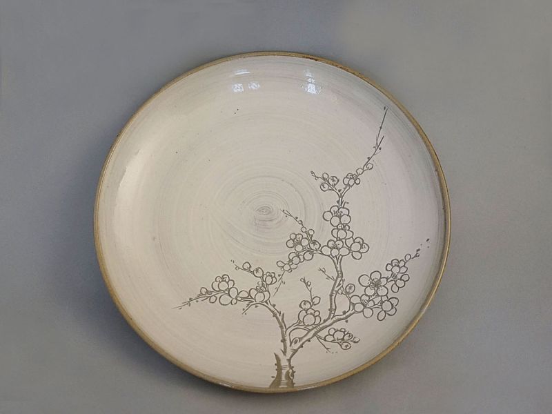 Large Plat with Winter Plum Deco.