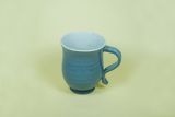 Tasse mit Griff, graublau, innen hellcreme